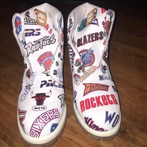 Lightly worn Timberland boot (NBA edition)